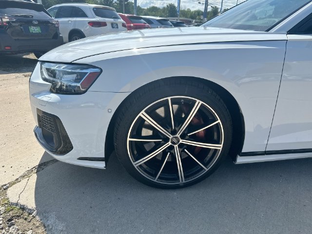 Used 2023 Audi S8 w/ S8 Executive Package AWD/4WD image 36