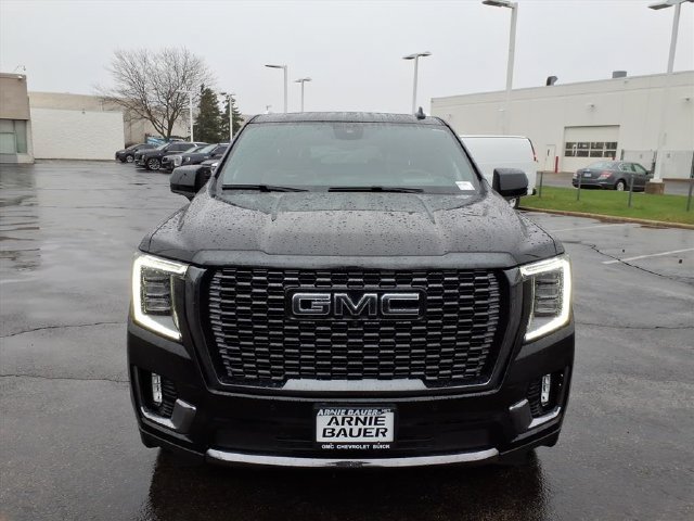 Used 2024 GMC Yukon XL Denali Ultimate AWD/4WD image 14