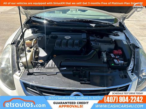 Used 2010 Nissan Altima 2.5 S w/ Premium Pkg image 16