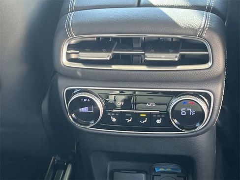 Used 2023 Genesis GV80 3.5T w/ Advanced Package image 17