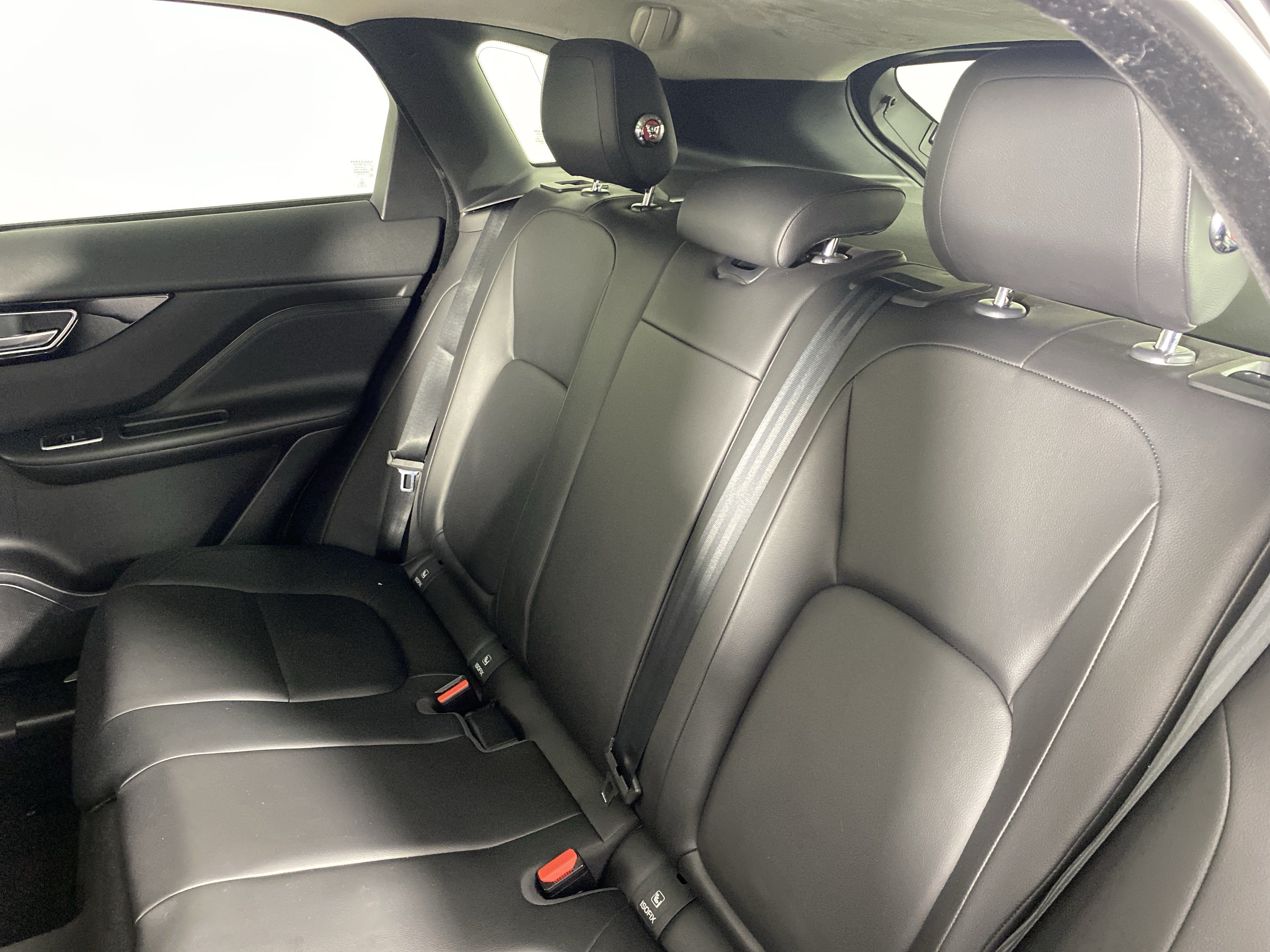 Used 2020 Jaguar F-PACE Premium AWD/4WD image 33