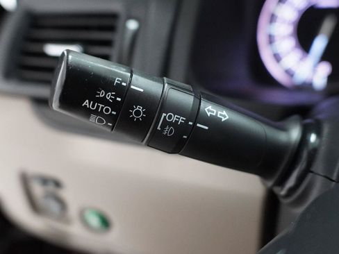 Used 2016 Honda Pilot Elite image 9