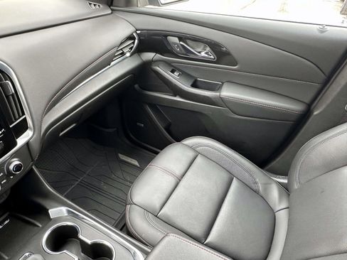 Certified 2023 Chevrolet Traverse RS w/ LPO, Floor Liner Package image 29