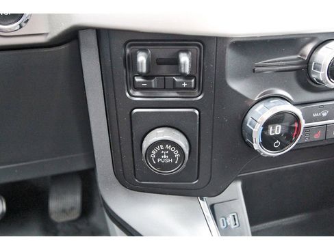Used 2021 Ford F150 XLT w/ Equipment Group 302A High RWD image 27