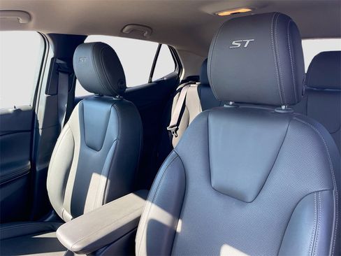 Used 2024 Buick Encore GX Sport Touring w/ Comfort Package image 12