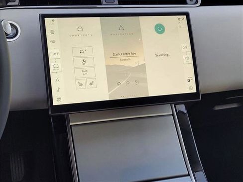 Used 2024 Land Rover Range Rover Evoque S image 14