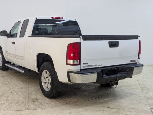 Used 2010 GMC Sierra 1500 SLE w/ Power Pack Plus image 3