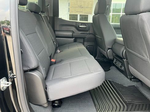 New 2025 Chevrolet Silverado 1500 Custom image 15