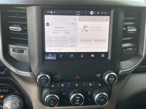 Used 2022 RAM 1500 Laramie image 23