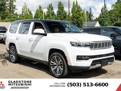 Used 2022 Jeep Grand Wagoneer Series III w/ Rear Seat Video Group 1