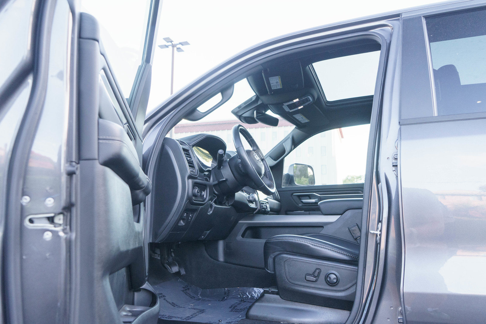 Used 2024 RAM 1500 Sport w/ Rebel Level 2 Equipment Group AWD/4WD image 11