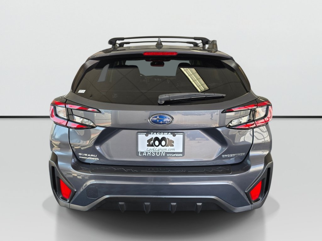Used 2024 Subaru Crosstrek 2.0i Premium AWD/4WD image 4