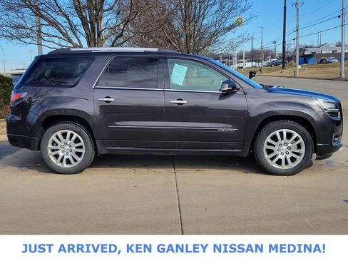 Used 2016 GMC Acadia Denali image 2