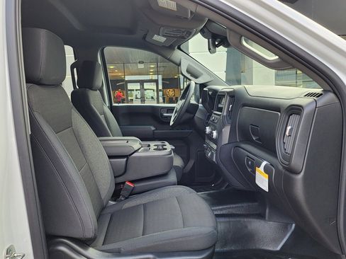 New 2026 GMC Sierra 3500 Pro w/ Convenience Package image 40