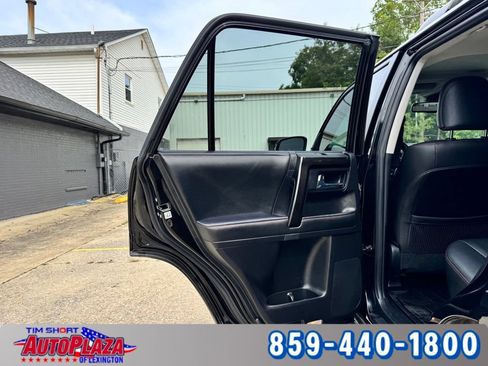 Used 2024 Toyota 4Runner TRD Off-Road Premium w/ Moonroof Package AWD/4WD image 58