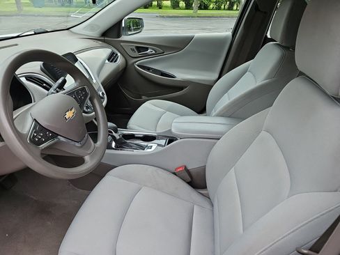 Used 2024 Chevrolet Malibu LT FWD image 18