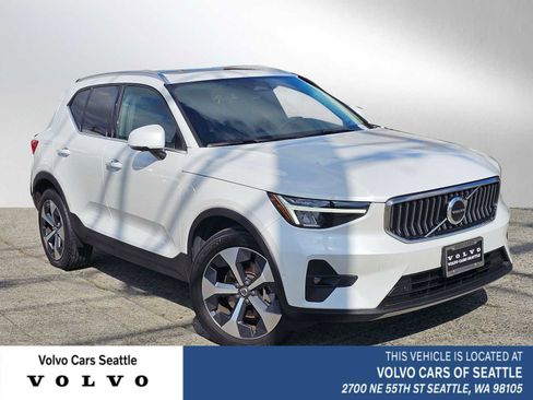 Certified 2023 Volvo XC40 B5 Plus w/ Driver Assist Package image 1