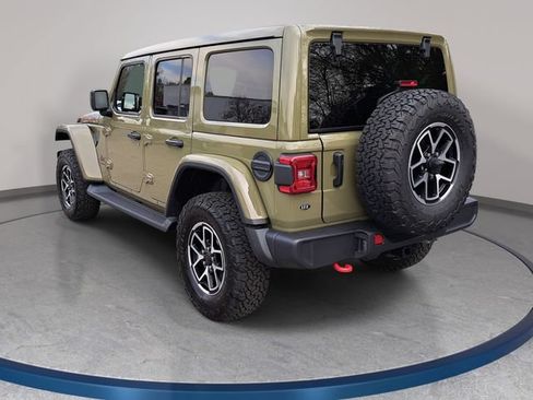 Used 2026 Jeep Wrangler Unlimited Rubicon AWD/4WD image 7