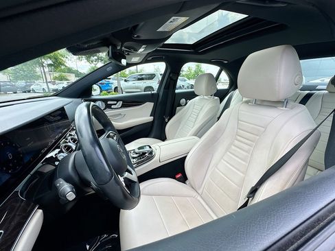 Used 2020 Mercedes-Benz E 350 Sedan image 10
