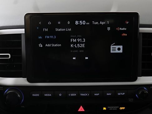 New 2025 Hyundai Venue Limited image 26