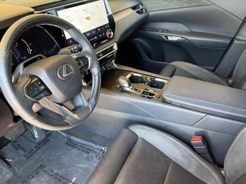 Certified 2023 Lexus RX 350 FWD w/ Accessory Package (Z1) image 11
