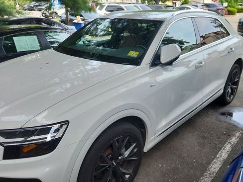 Used 2020 Audi Q8 Premium Plus w/ Premium Plus Package AWD/4WD image 1