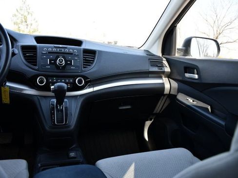 Used 2016 Honda CR-V SE image 16