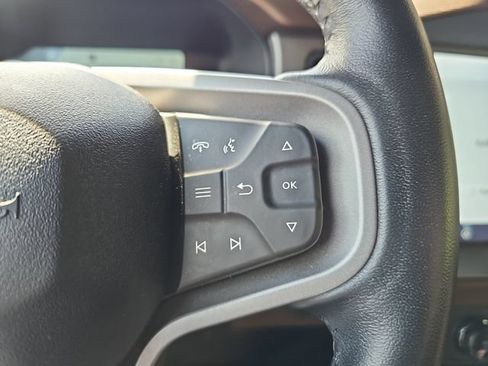 Used 2023 Ford Bronco Outer Banks AWD/4WD image 18