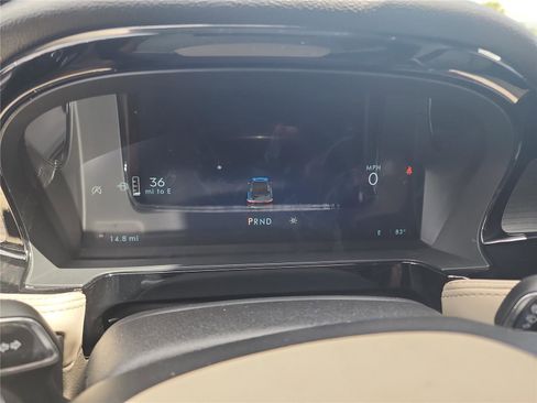 New 2026 Lincoln Corsair Premiere image 35