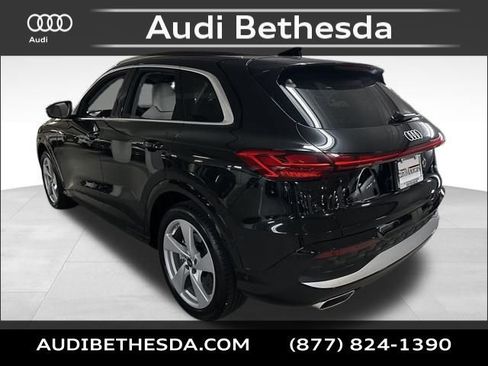 New 2025 Audi Q5 Prestige image 5