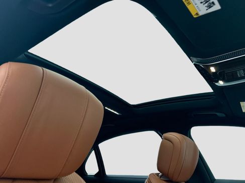 Used 2022 Mercedes-Benz S 580 4MATIC Sedan image 17