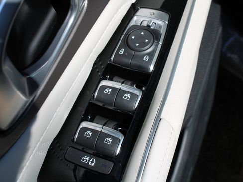 New 2026 Kia Sorento SX image 21