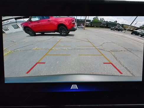 Used 2025 Chevrolet TrailBlazer RS w/ Convenience Package AWD/4WD image 27
