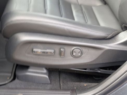 Certified 2025 Honda CR-V EX-L image 11