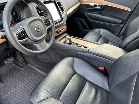 Used 2023 Volvo XC90 T8 Core w/ Protection Package Premier image 9