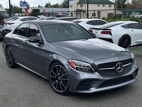 Used 2019 Mercedes-Benz C 300 Sedan image 19