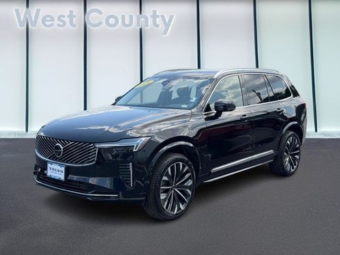 Certified 2026 Volvo XC90 B6 Plus AWD/4WD image 9