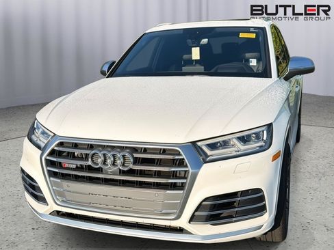 Used 2018 Audi SQ5 Prestige AWD/4WD image 3