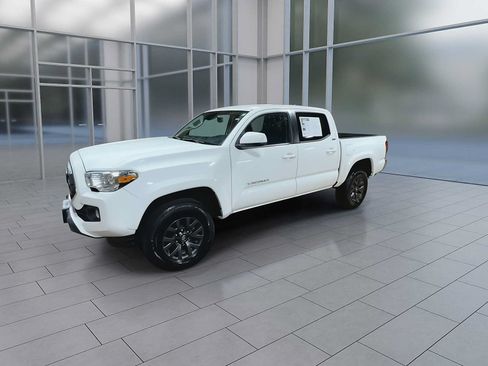 Certified 2023 Toyota Tacoma SR5 RWD image 4