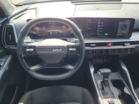 New 2026 Kia Sorento LX FWD image 18