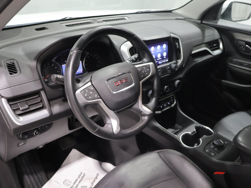 Used 2024 GMC Terrain SLT AWD/4WD image 16