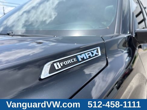 Used 2024 Toyota Sequoia Capstone AWD/4WD image 2