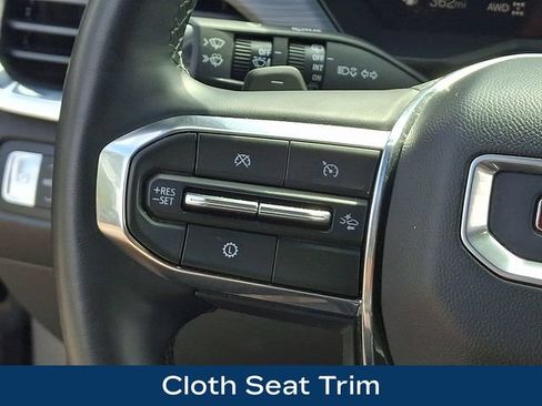 Used 2025 GMC Acadia Elevation AWD/4WD image 7