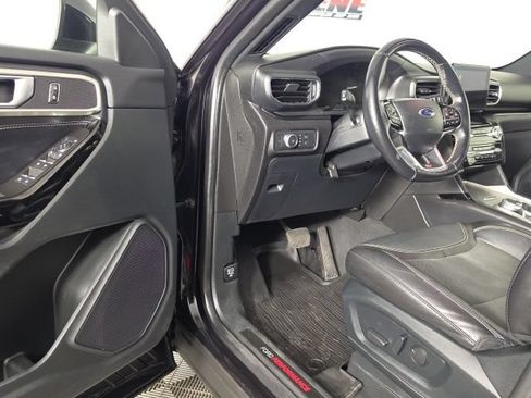 Used 2022 Ford Explorer ST w/ ST Street Pack AWD/4WD image 19