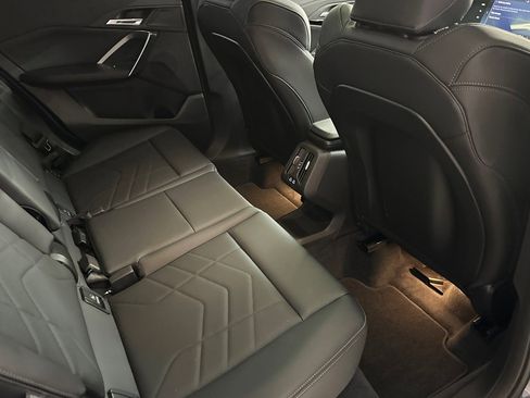 Certified 2025 BMW X1 xDrive28i w/ M Sport Package image 28