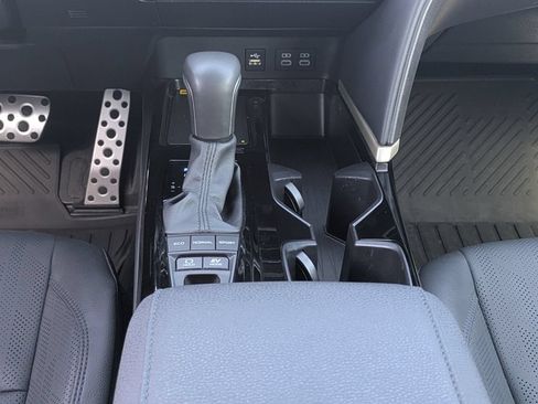 Used 2025 Toyota Camry XSE FWD image 22