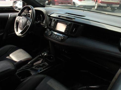 Used 2017 Toyota RAV4 SE AWD/4WD image 22