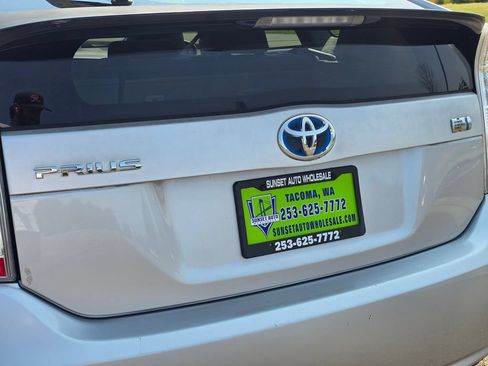 Used 2010 Toyota Prius Two FWD image 15