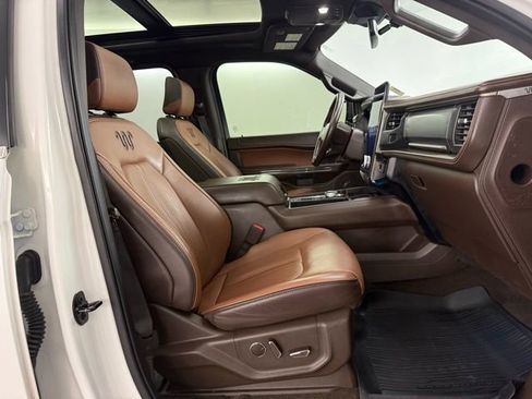 Used 2023 Ford Expedition King Ranch image 37