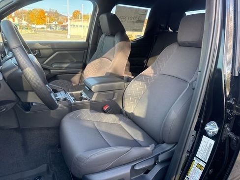 New 2026 Toyota Tacoma SR5 image 11